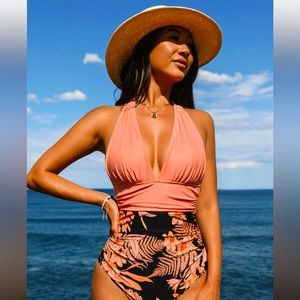 NWT size XL CupShe Havana Tropical Plunge Halter Ruched One Piece Swimsuit